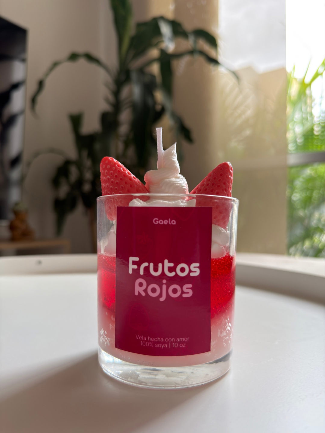 Vela de frutos rojos estilo postre 